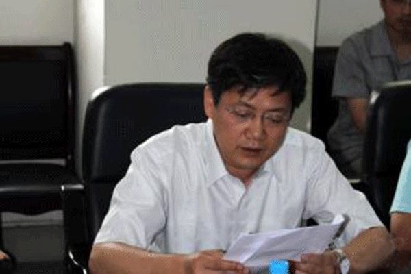西瑪電機(jī)董事長(zhǎng)楊允成被評(píng)為“陜西省十大民營(yíng)企業(yè)家”。
