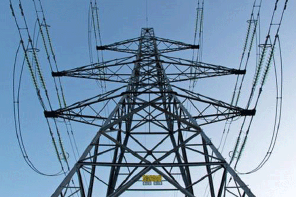 YRKK高壓電機(jī)必須承受多大的電壓？