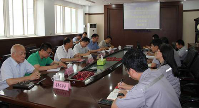 會(huì)議由陜西省機(jī)械工程學(xué)會(huì)副理事長(zhǎng)兼秘書長(zhǎng)王潤(rùn)孝主持